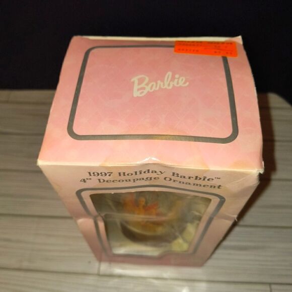 Barbie Mattel Vintage Holiday Barbie 4" Decoupage Ornament 1997 - Picture 4 of 9